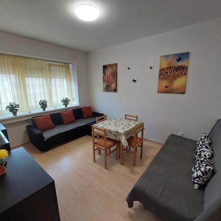 Апартаменты Apartman V Centre Bratislavy Братислава Экстерьер фото